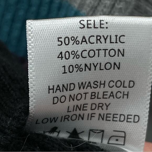 VICI Rainbow Stripe Y2K Grunge Skater Cropped Sweater Size Small Indie Rave - Picture 8 of 8